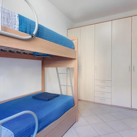 Semesterbostad Casa Lierna